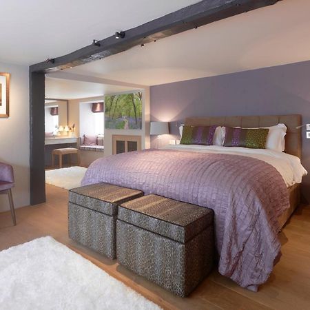 マーロー The Dog And Badger Bed & Breakfast エクステリア 写真